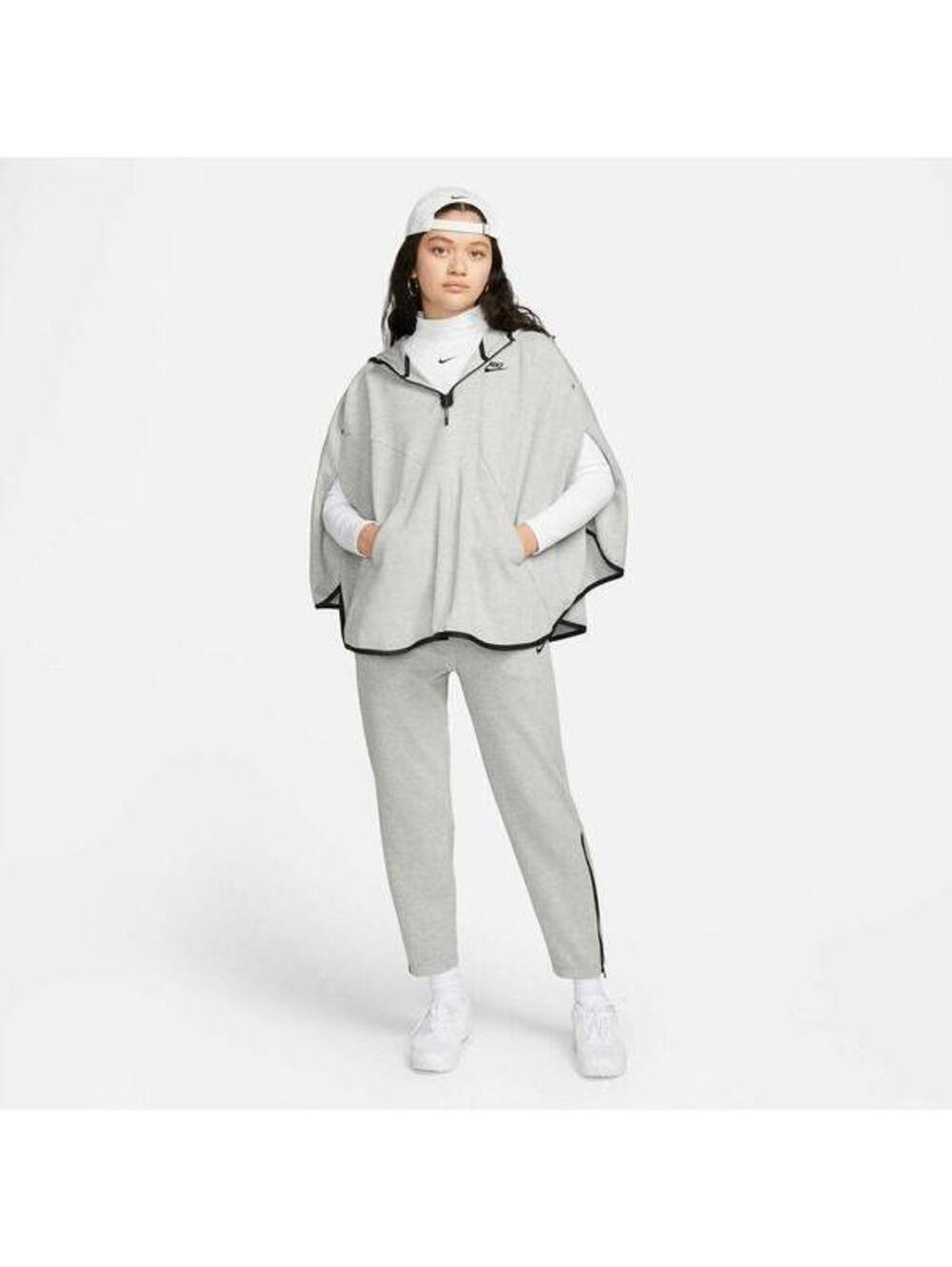 NWOT Nike Women's Gray Poncho Size Medium